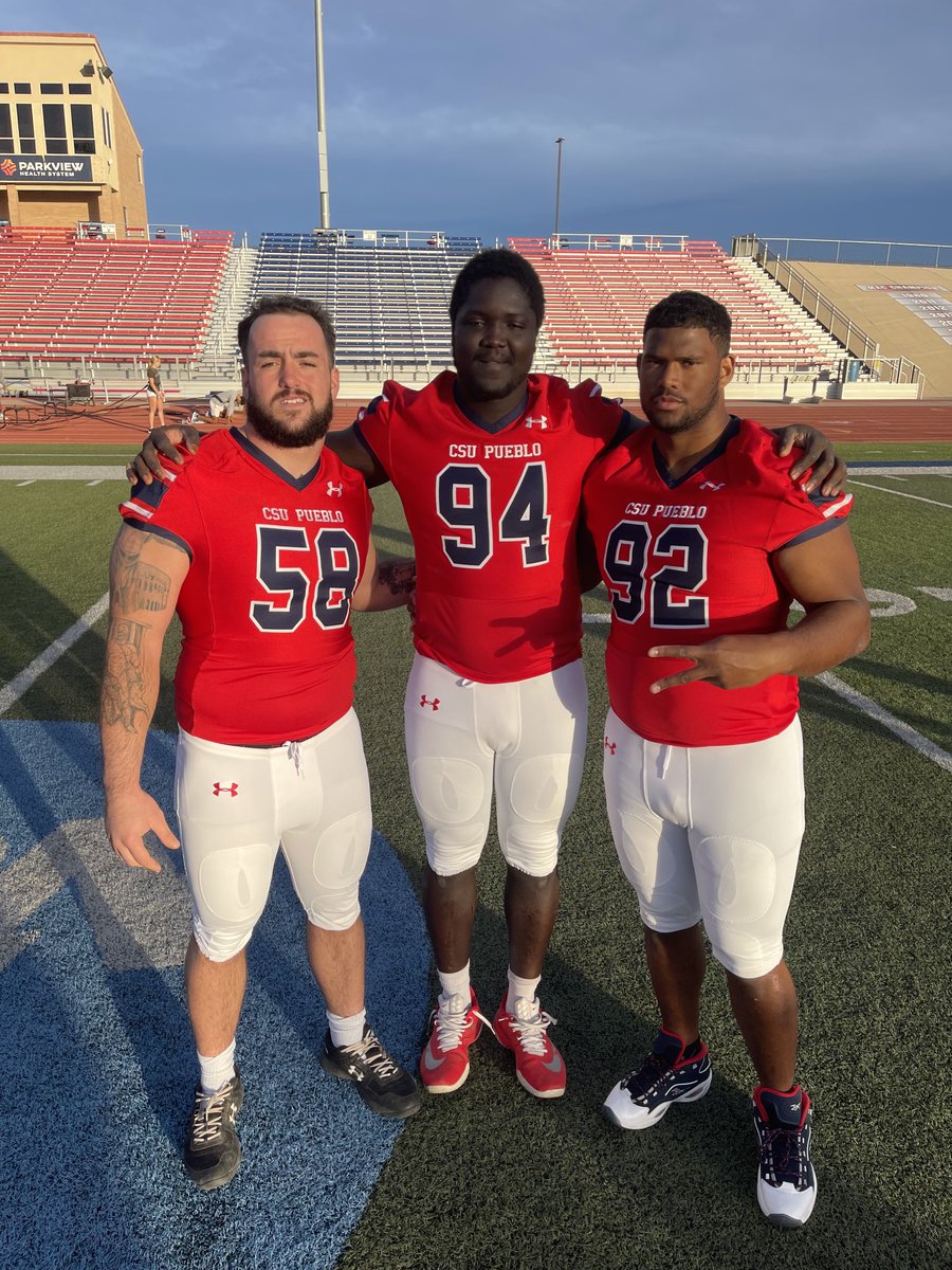 CoachSmith91's tweet photo. Special group of young man. #TTG #DL_Factory https://t.co/GoXZbrwcrI