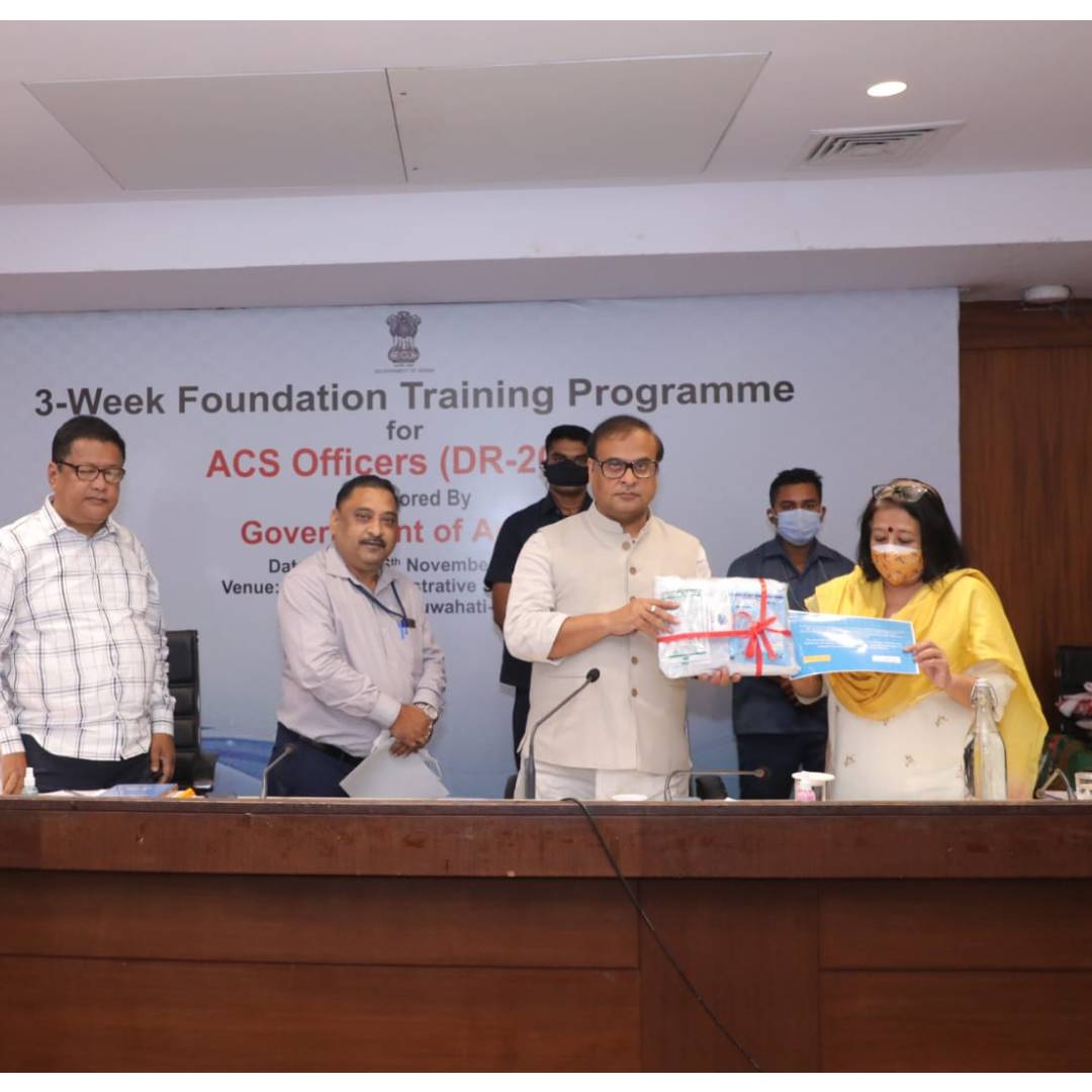 lalpathlabs's tweet photo. Lal PathLabs Foundation distributed Medical Equipment for the #COVID19 emergency to support the various State Governments.

#DrLalPathLabs #Donation #Charity #Covid #LalPathLabsFoundation #Support https://t.co/4e1XBbhqIL