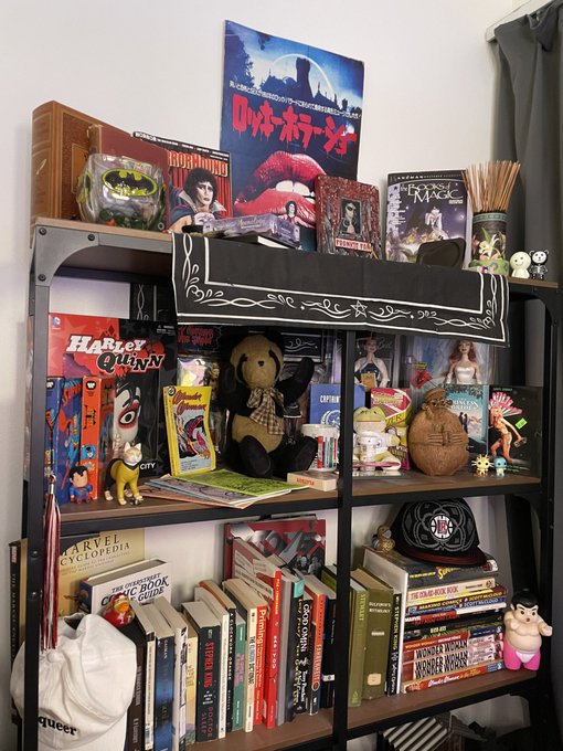 My new background for my streaming setup&hellip; https://t.co/6AUplDpZlm