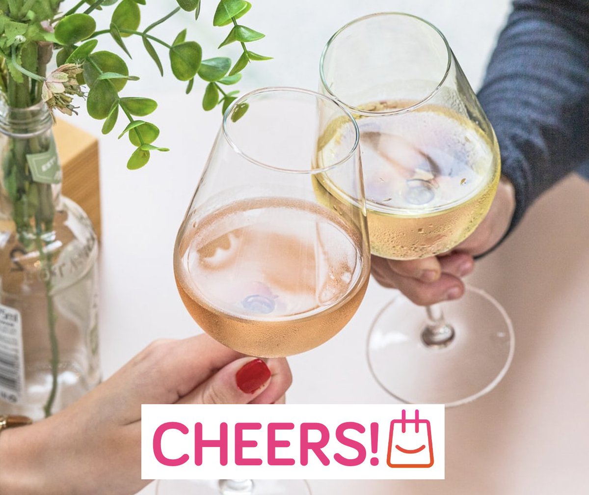 Er valt altijd wel iets te proosten toch? Waar zeg jij cheers op?🥂 Ga voor de aanbiedingen van jouw favoriete vrijdagsavond drankje naar Folderz.nl➡️