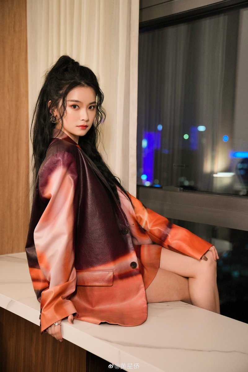 hxqprint's tweet photo. huang xingqiao posted on her supertopic

🪐: This set of photos will rust if it is not released
Photography by: Mr. Ling Yu

#HUANGXINGQIAO #黄星侨 #황씽치아오 https://t.co/oUTIY6xgBe