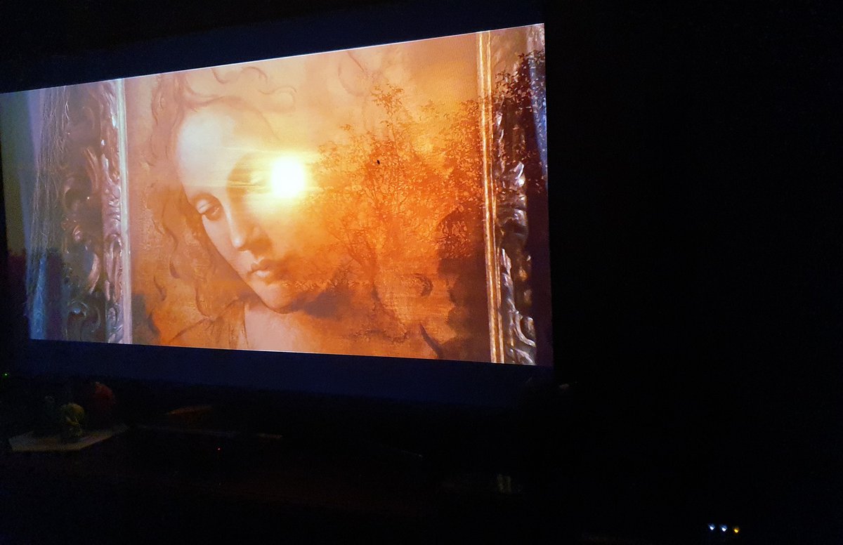 cmachiatto7's tweet photo. Movie night with papa. Watching one of my faves 💜💜💜 https://t.co/JxEhsCMHZf