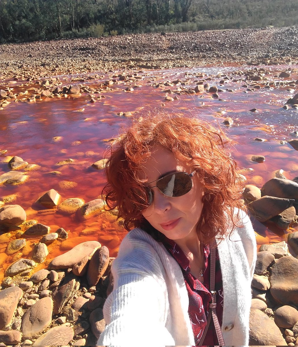 ConchiLillo's tweet photo. Qué? Un bañito? 😊💞 #Riotinto https://t.co/toQZDdqYzj