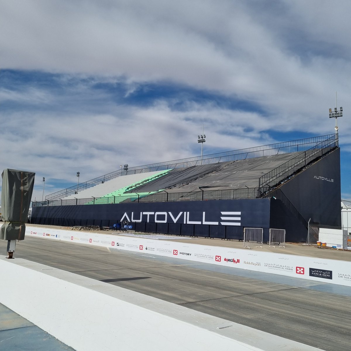 FireForceJets's tweet photo. Amazing feat building the @Autoville_me show. Well done to all involved 👏 https://t.co/QEQAEa75EM