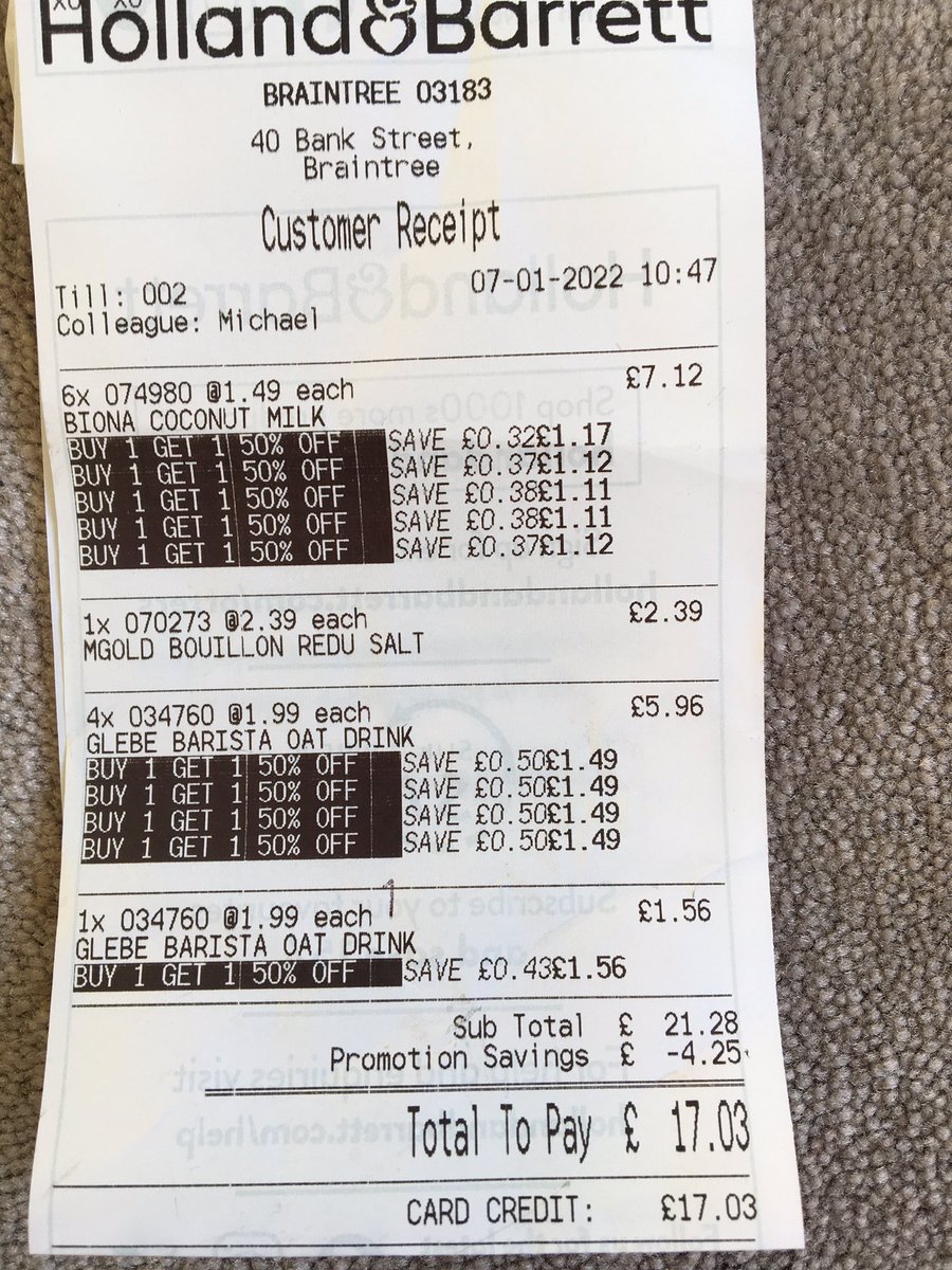 K_A_Griffiths's tweet photo. @holland_barrett Can you explain this receipt?  Pretty sure I’ve been overcharged. Do you go out of your way to make your receipts difficult to understand? @WhichUK @EssexTS https://t.co/7K2jtbfdBs