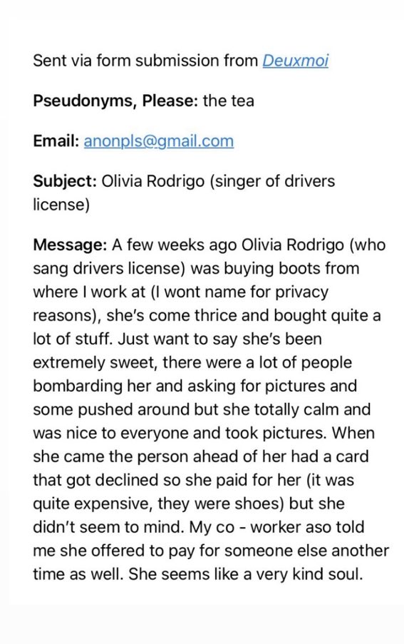 OliviaRodrigoAR's tweet photo. 📲 | Una chica que trabaja en un lugar de zapatos comentó que Olivia es una cliente frecuente del lugar y que siempre acepta sacarse fotos con todo el mundo, es una chica muy tranquila y que en una ocasión le pagó el pedido a una persona que no le podían procesar su compra https://t.co/6bVM5teS5E
