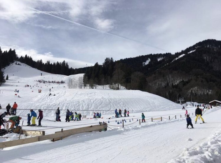 Skiing.⛷️⛷️