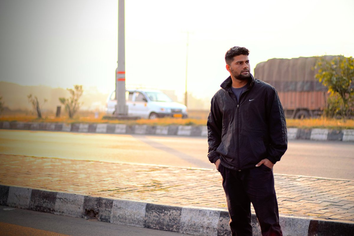 AbhieLethal's tweet photo. #lethalabhie #lethalkaamseb #desihiphop #desirapper #undergroundhiphop https://t.co/HZZ6K43fR8