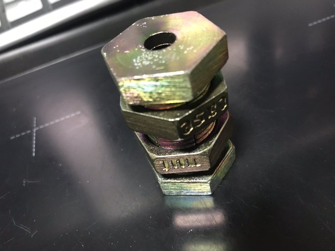 知恵の輪有識者なので分かりますけどこれは外れないですね 