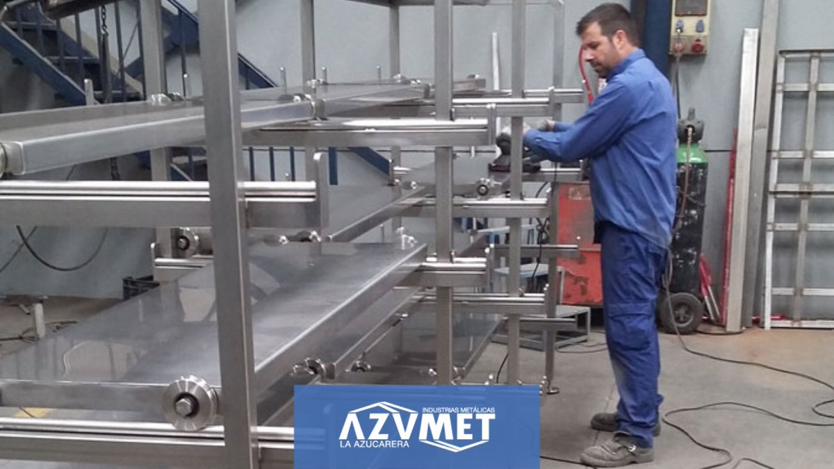 MAzucarera's tweet photo. Llega la temporada de #Rebajas🛍️ y los comercios se esmeran para que sus estantes luzcan bien y a la vista de sus clientes. Las #estructurasmetalicas inoxidables, además de contar con un acabado increíble, son una gran solución para tu #negocio.
🌐 https://t.co/iddnUKYJn2 https://t.co/K9vJWOjVG5