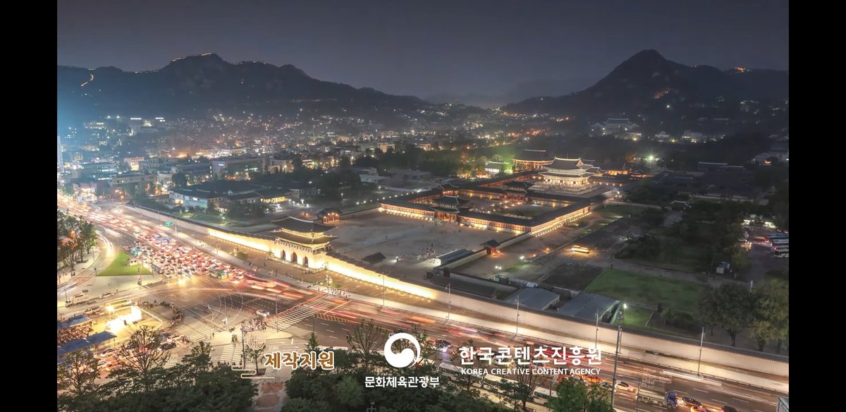 매롱해치 애니메이션 배경이 조선시대 경복궁이라 그런지 세미나 달빛궁궐처럼 뭔가 퓨전적인게 아닌 진짜 전통적인 배경으로 장금이의 꿈 이후로...