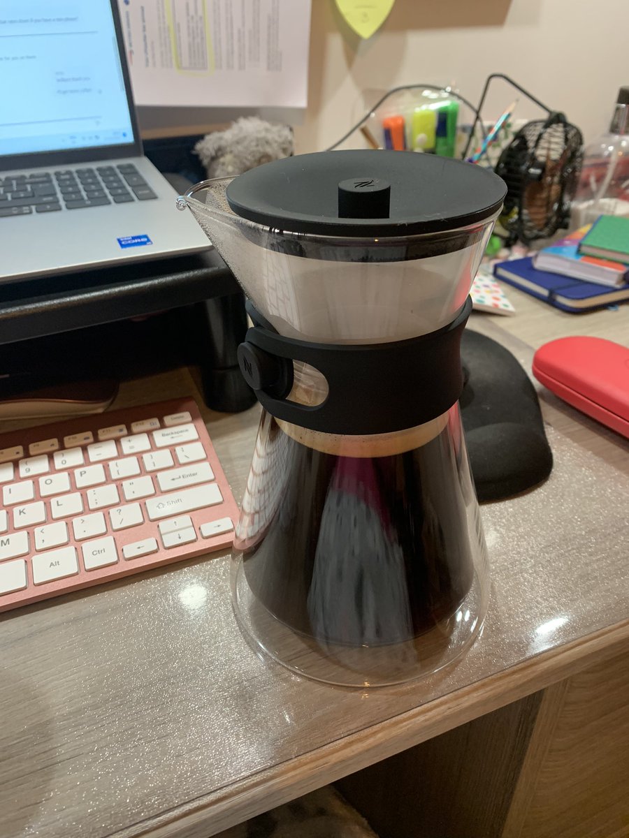 cotsmoreclass's tweet photo. Loving @NespressoUK new carafe- less trips to the kitchen! #coffeetastic https://t.co/4Rq9nrTeEv