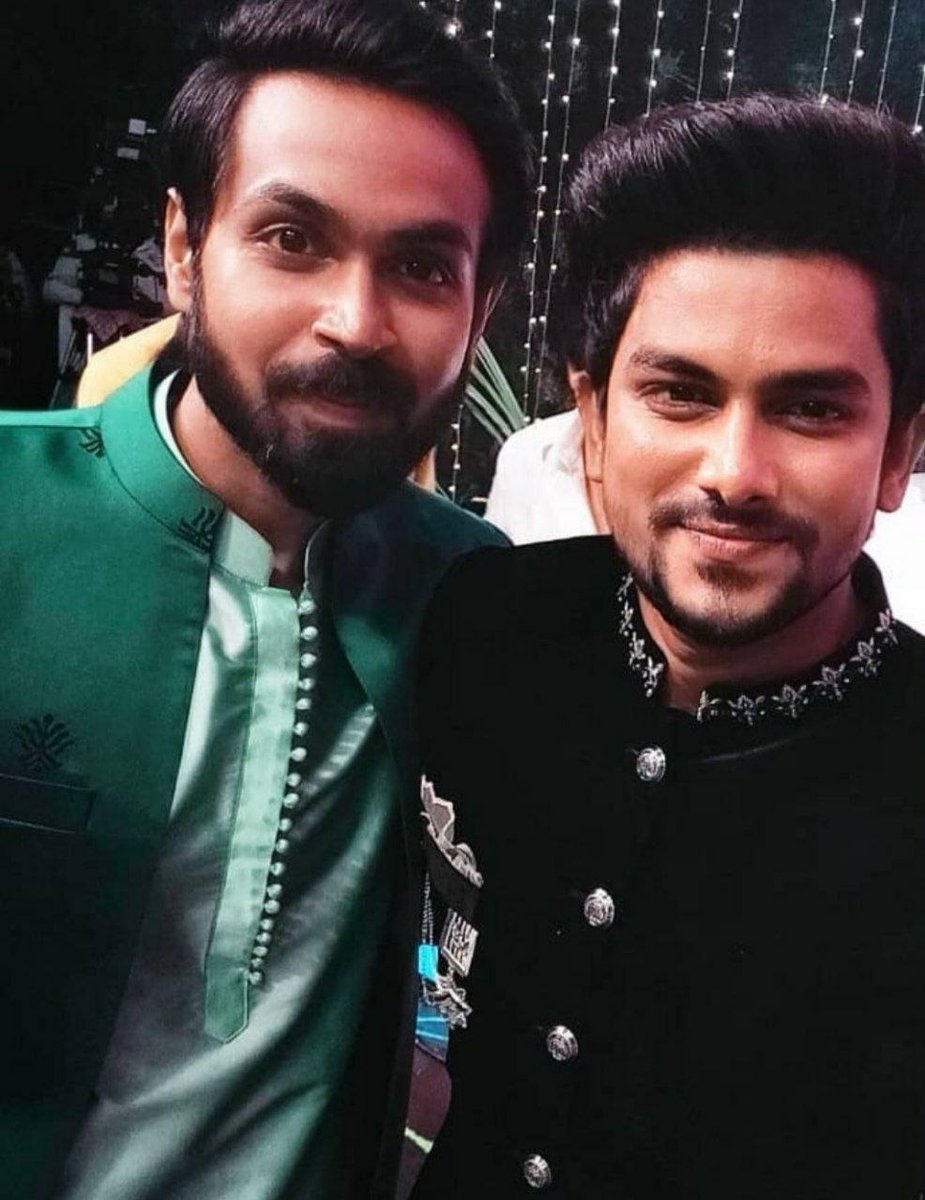 vyshuuVyshnavi's tweet photo. Aww.....@vjsunnyofficial @ActorMaanas u both are perfect epitome of friendship❤❤
#VJSunny #Maanas
#BiggBossTelugu5 
Thum dhono koo nazar na lag jayee🧿🖤🖤 https://t.co/xcXod0W27l