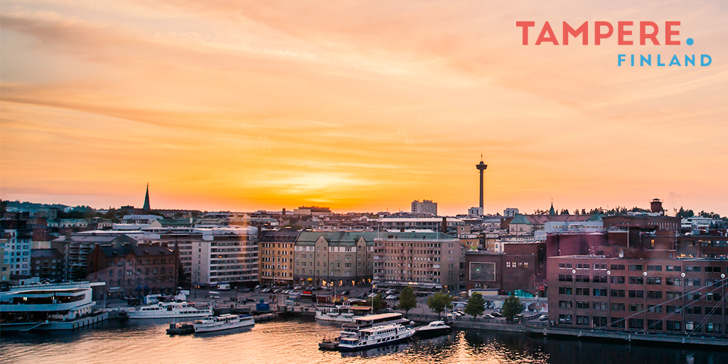 Tamperekaupunki's tweet photo. Tampereen kaupunki parantaa liikenneturvallisuutta Kalevassa - uudet liikenne- ja varoitusvalot käyttöön Taysin alueella sekä Rieväkadun ja Sarvijaakonkadun liittymässä https://t.co/64tUtXsneR #Tampere https://t.co/oYOJhHig6e