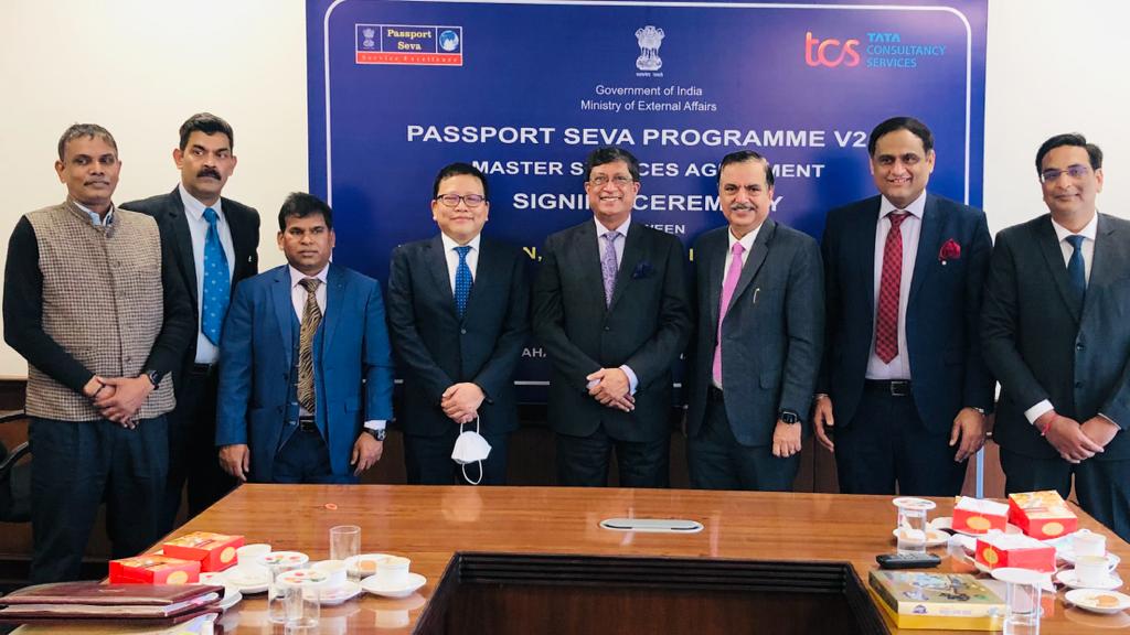 marketsday's tweet photo. GoI selects @TCS to drive next phase of #PassportSevaProgram, PSP 2.0. TCS to bring in next-gen #technologies & further enhance citizen experience
#TataGroup #TCS @TataCompanies https://t.co/CioI9b1PBT