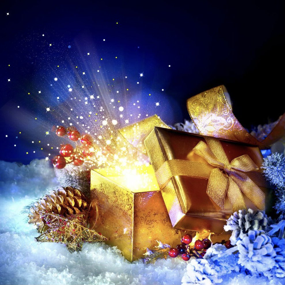 Дорогие друзья! Поздравляю с Рождеством! Здоровья и всего самого наилучшего!