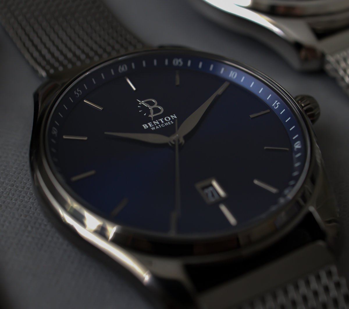 BentonWatches's tweet photo. No matter how hard we try, no photo ever does the Azure any justice.. The deep and royal Blue combined with the Gunmetal Grey metal mesh strap is such a statement in itself. Imagine adding an amazing outfit to it 😉

#bentonwatches #goodtasteisneverlate #buy1give10 #azure https://t.co/wSKZPOrJPp