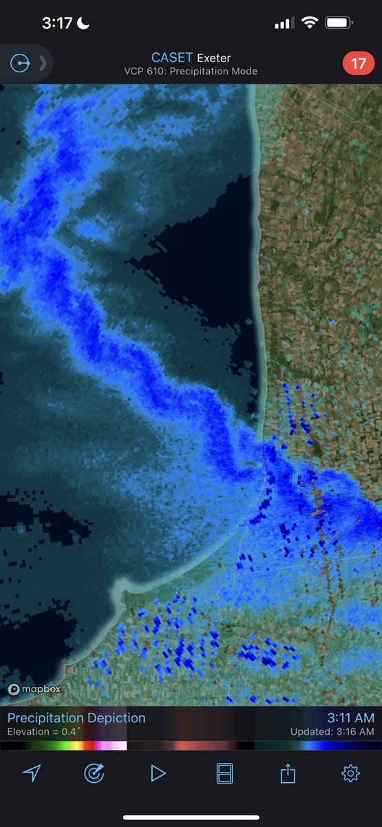 _phos3's tweet photo. This snow squall is a thing of beauty! #onstorm #onwx #snowsqual #lakehuron https://t.co/pzniWHgbfU