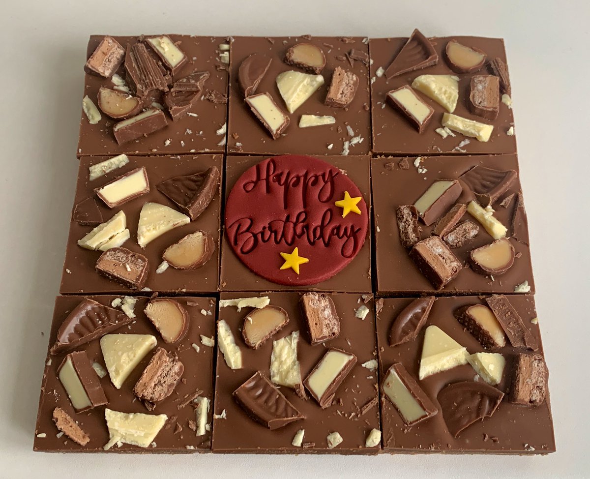 poppyscupcakes's tweet photo. Our ultimate chocolate explosion makes the perfect birthday treat. 9 delicious slices topped with chocolates and a birthday topper in the colour of your choice. Also comes with a birthday card. Only £20 with free P&amp;P
Tel:07824 705364 or DM
#firsttmaster 
#SmallBizFridayUK https://t.co/eY8zB89eWd
