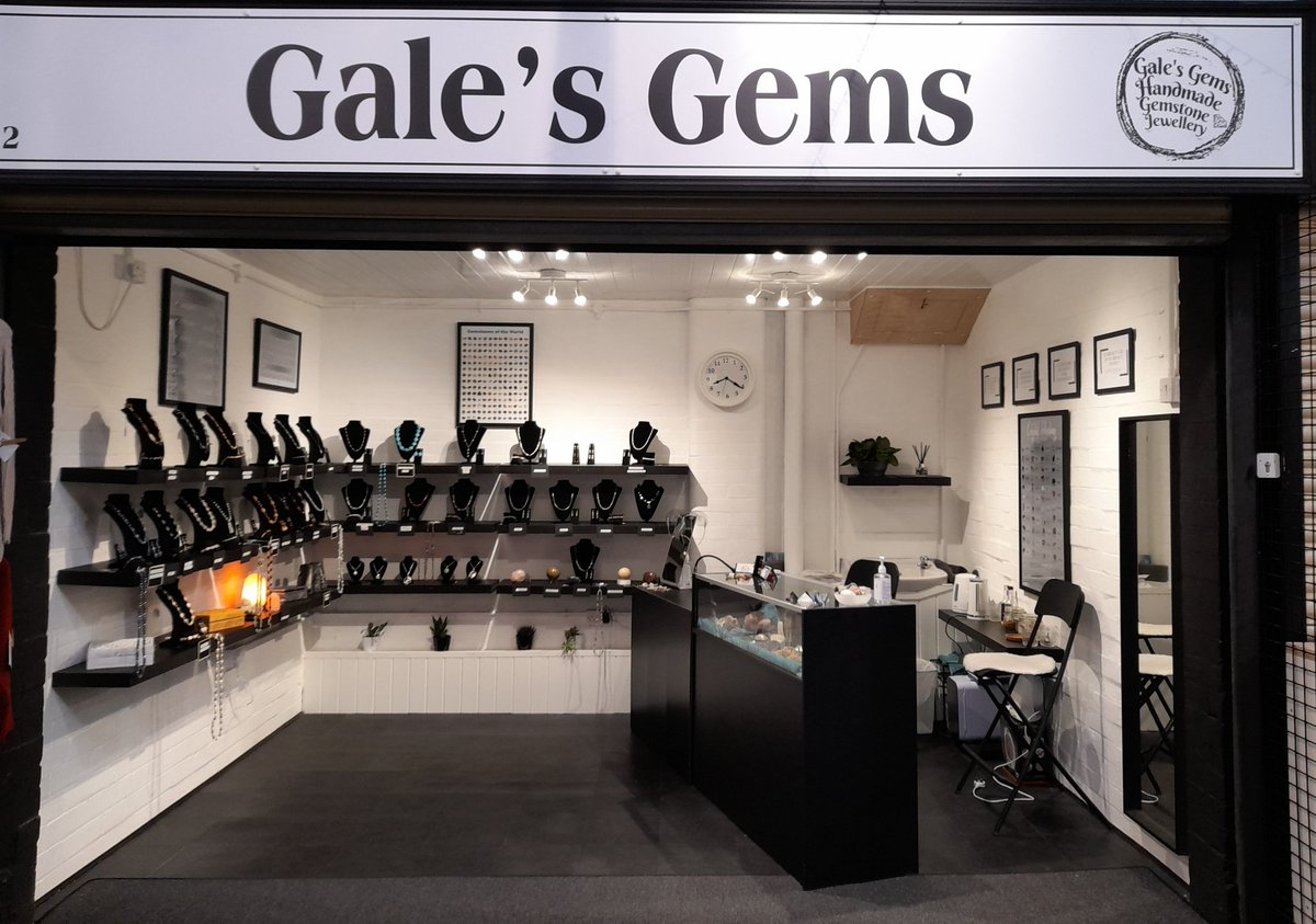 GaleClarke15's tweet photo. Morning tweeps, just wanted to show you my new shop unit.
#SmallBusiness #HandmadeHour #bizbubble #Leek https://t.co/wMHrPUVmxb