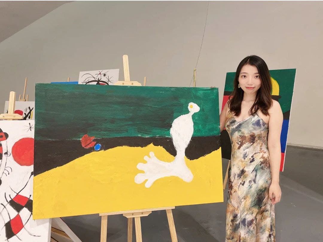 HeChunlan312's tweet photo. I participated in the exhibition of Good Sisters today, but I don’t understand art, hahahaha. https://t.co/3Dgt14TX2e