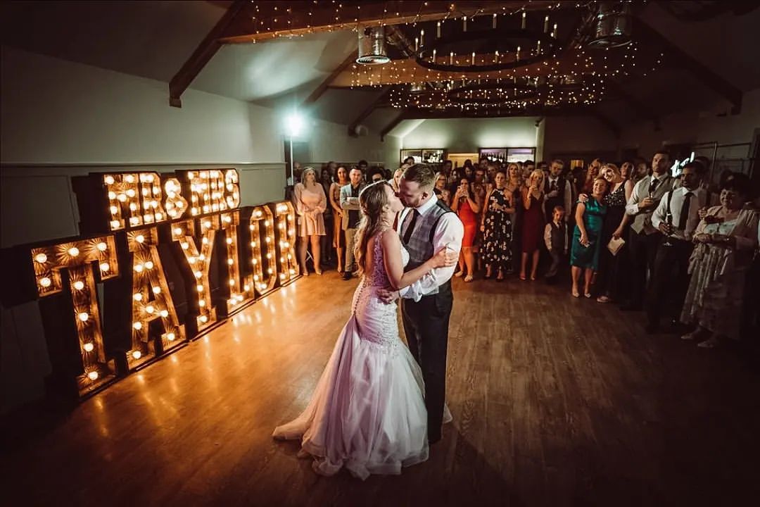Our #rustic #letterlights made a beautiful #backdrop for Sian &amp; Chris' #firstdance at @aptonhall 
#wedding #weddings  #weddingstyling #weddinggoals #weddinglights #weddingdaylove  #weddingplanning #weddinginspo #weddinginspiration #weddingstyle #weddingideas #weddingdreams