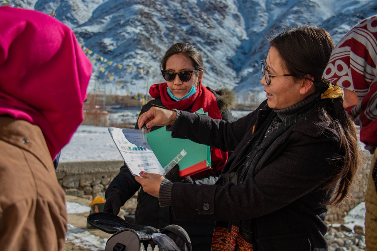 jaljeevan_'s tweet photo. In a special campaign conducted by the UT administration of #Ladakh, more than 2,500 water samples were tested using #FieldTestKits in 244 villages.
The UT has opened its 6 water quality testing labs for general public so that they can test the water samples at nominal rate. https://t.co/DFRogFV5kd