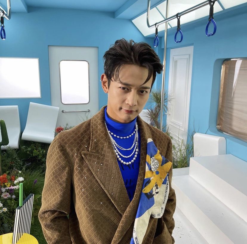 Shawol_France's tweet photo. [INSTAGRAM] ©choiminho_1209 20211230

"SM CU.
SHINee."

#SHINee                #샤이니 #ChoiMinho #Minho                #최민호 #민호 🔥

🦋 https://t.co/pTAcMrHvDj