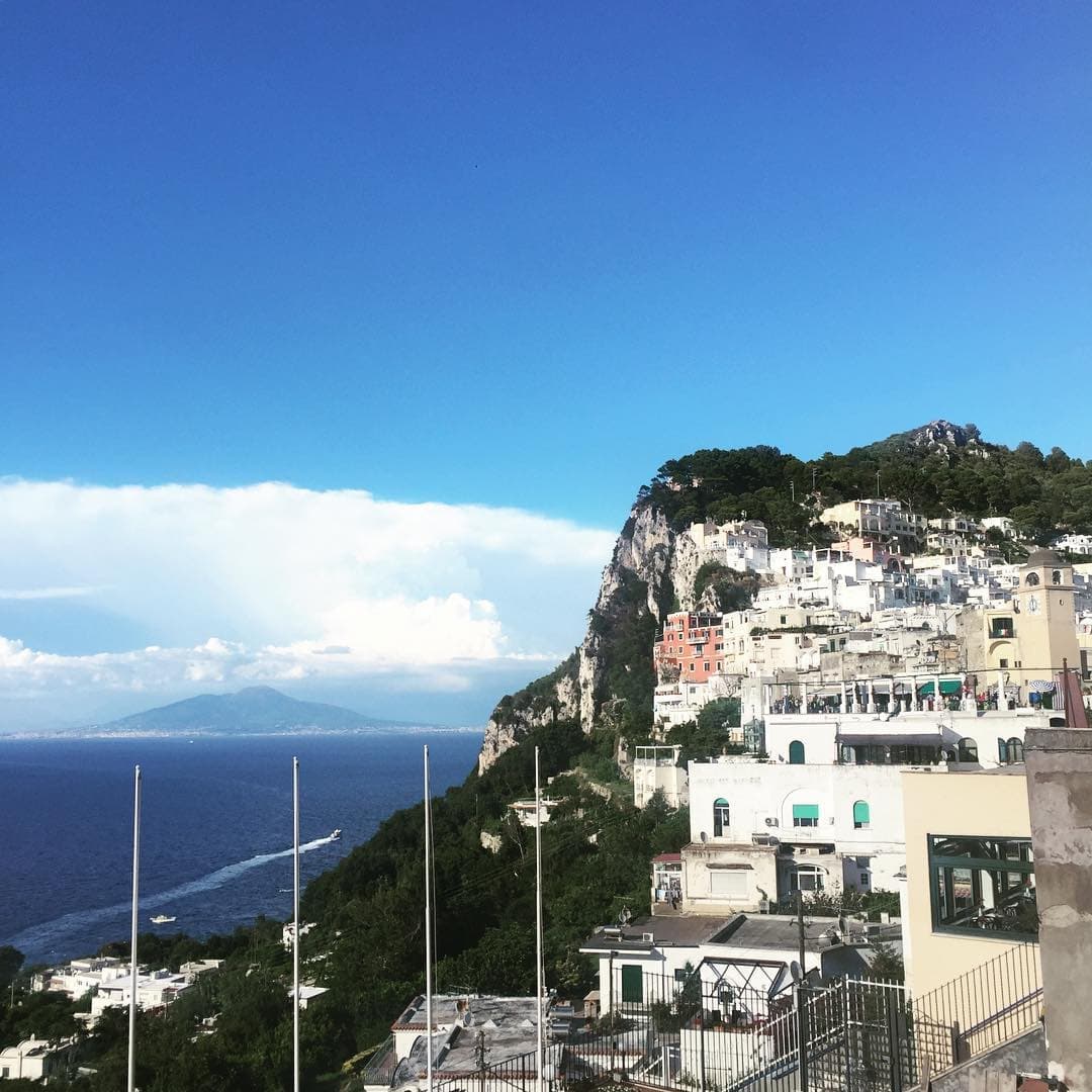 Linmmm12's tweet photo. do you have any good plans for the weekend #BTC #ETH #TRX #SHIB https://t.co/MgGaVnQ3U9