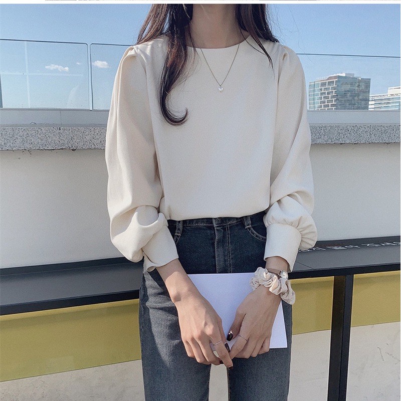 localgarage_'s tweet photo. Rekomendasi Atasan Blouse Korea yang membuatmu cantik seperti personil Kpop ✨

    — A thread https://t.co/HP4ndH5MP7