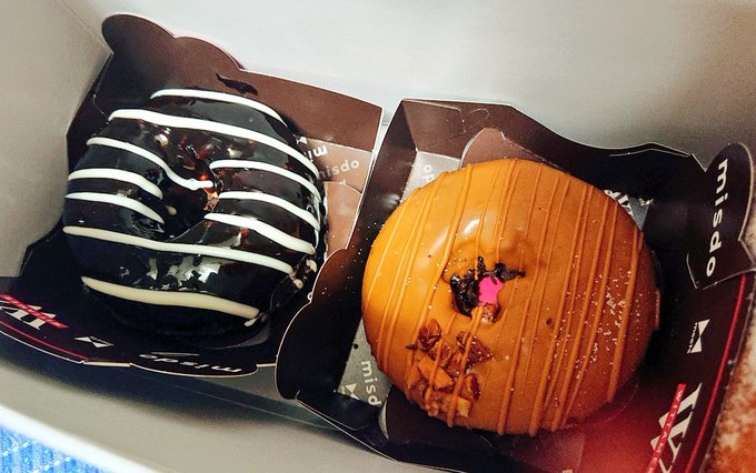 フォロワーから頂いたチケットでミスド貰ってきた🎶𝑻𝒉𝒂𝒏𝒌 𝒚𝒐𝒖 今日から新しいの発売らしいですよ🍫 