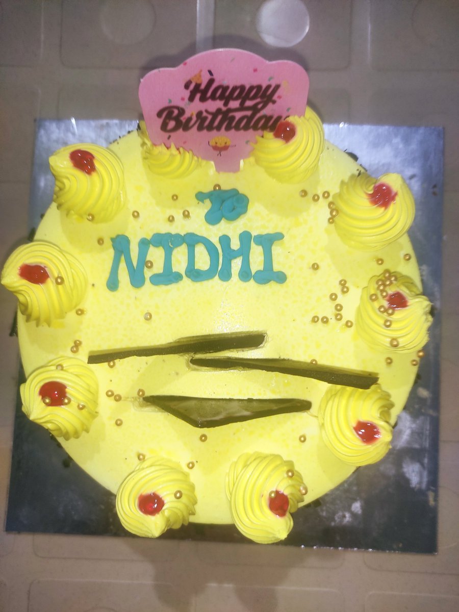 nd_passion's tweet photo. #birthdaycake 
😍😍😍 https://t.co/JWdDtkF2jF