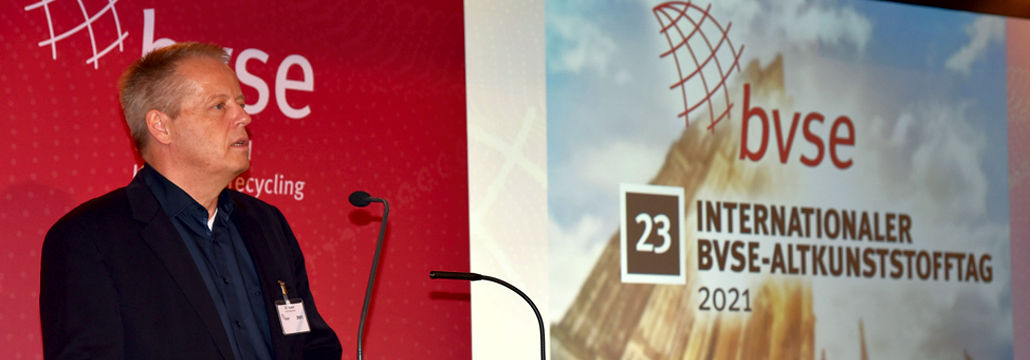 Als der bvse-Bundesverband Sekundärrohstoffe und Entsorgung e.V. im vergangenen Jahr seinen mittlerweile 23. Internationalen Altkunststofftag durchführte, zeigte sich einmal mehr, dass diese Tagung ein europäisches Branchentreffen ist... #bvse

eu-recycling.com/Archive/33961