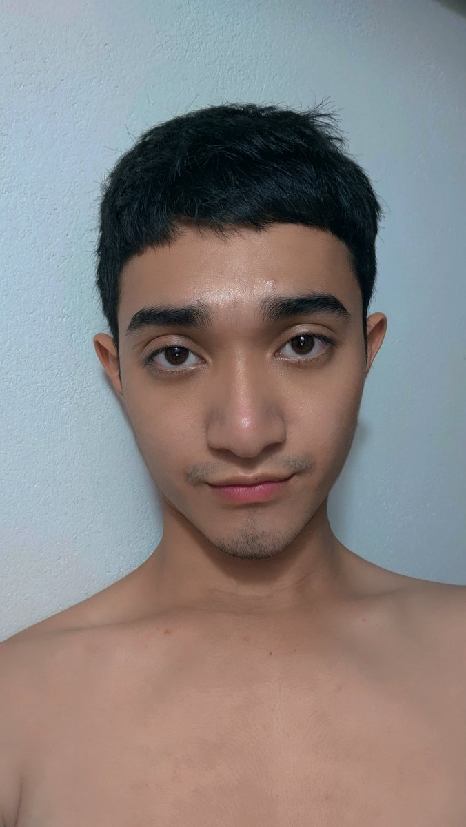 tB2k8's tweet photo. someone take possession of me https://t.co/s3wHb48jd2