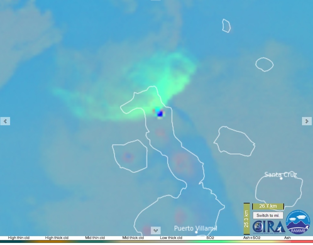 IGecuador's tweet photo. #IGAlInstante Informativo VOLCÁN WOLF No. 2022-001
VIERNES 07 DE ENERO DE 2022
Desde las 00h20 TL (23h20 06/Ene/2022 - Galápagos) se evidencia una nueva erupción en el volcán WOLF (Isla Isabela, Galápagos. A las 01h20 T...
Ver informe: https://t.co/dYXX2uJQkB https://t.co/FiKjEYjdUk