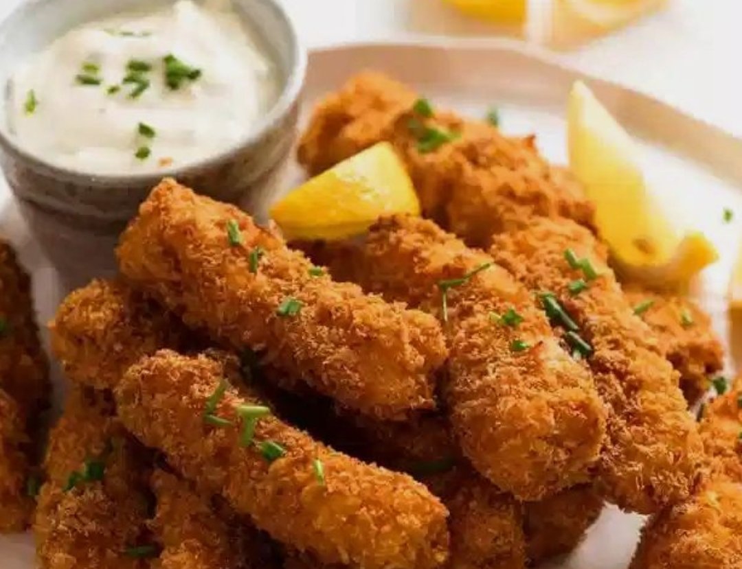 itsattiya's tweet photo. Yaar #Fingerfish kahan se or kis ki achi miley gi buht dil ker rahaa hay khaney ko.....🤤
Any idea?
#Lahore https://t.co/0yxuBoKltt