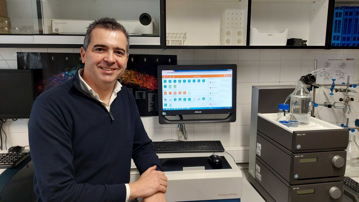 agilebio's tweet image. 🎉LabCollector #Scientific #Award 2021! 🏆
Thank you to our awardee Dr. Prof. Cláudio M. Gomes for taking the time to host the CEO of AgileBio, Pierre Rodrigues for the delivery of our #LabCollector Award&apos;s First Edition! #agilebio #lims