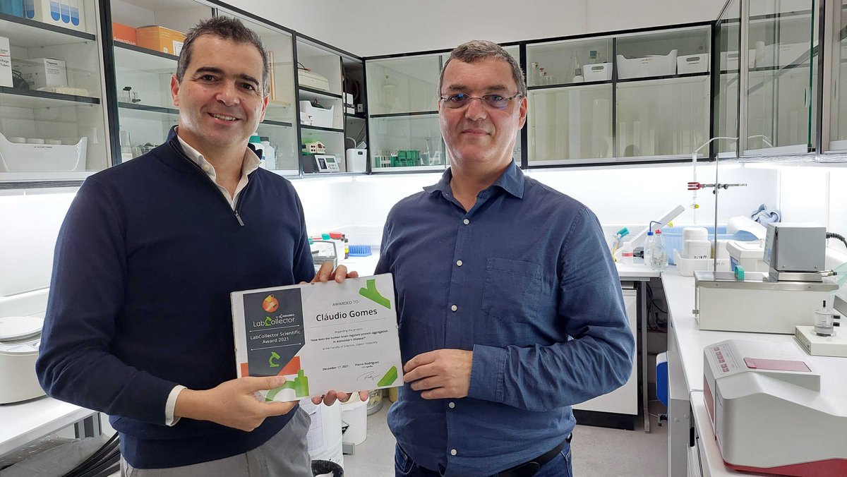 agilebio's tweet image. 🎉LabCollector #Scientific #Award 2021! 🏆
Thank you to our awardee Dr. Prof. Cláudio M. Gomes for taking the time to host the CEO of AgileBio, Pierre Rodrigues for the delivery of our #LabCollector Award&apos;s First Edition! #agilebio #lims