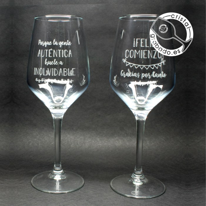 cristalgrabado.es. Vasos y copas grabadas láser on X: Pareja copas de vino  cristal personalizados mediante grabado láser. Pareja copas de vino  personalizado con motivo boda. Pareja copas de vino personalizado con  dedicatoria.