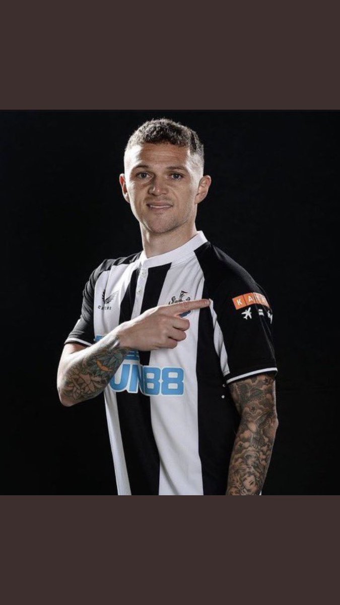 JaseWheatley's tweet photo. 2 signings announced. 1 is by the richest club on earth. The other is by the mighty Aston Villa. I’ll let planet football discuss who got the better player. https://t.co/Z8AhweOYwI