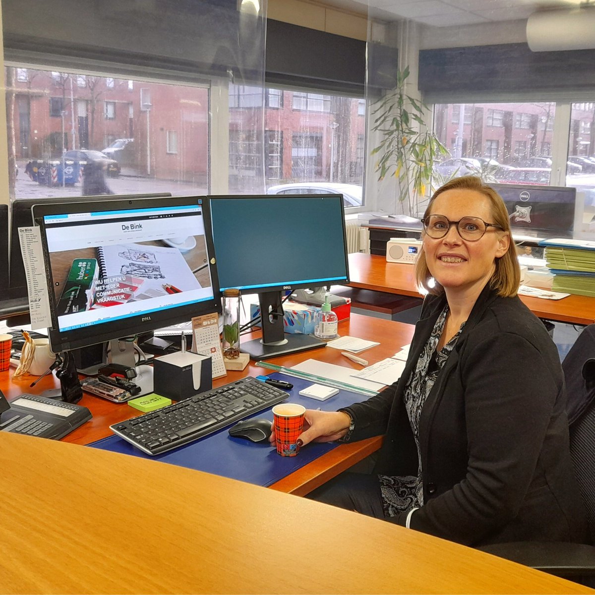 𝐃𝐞 𝐁𝐢𝐧𝐤 tweet media