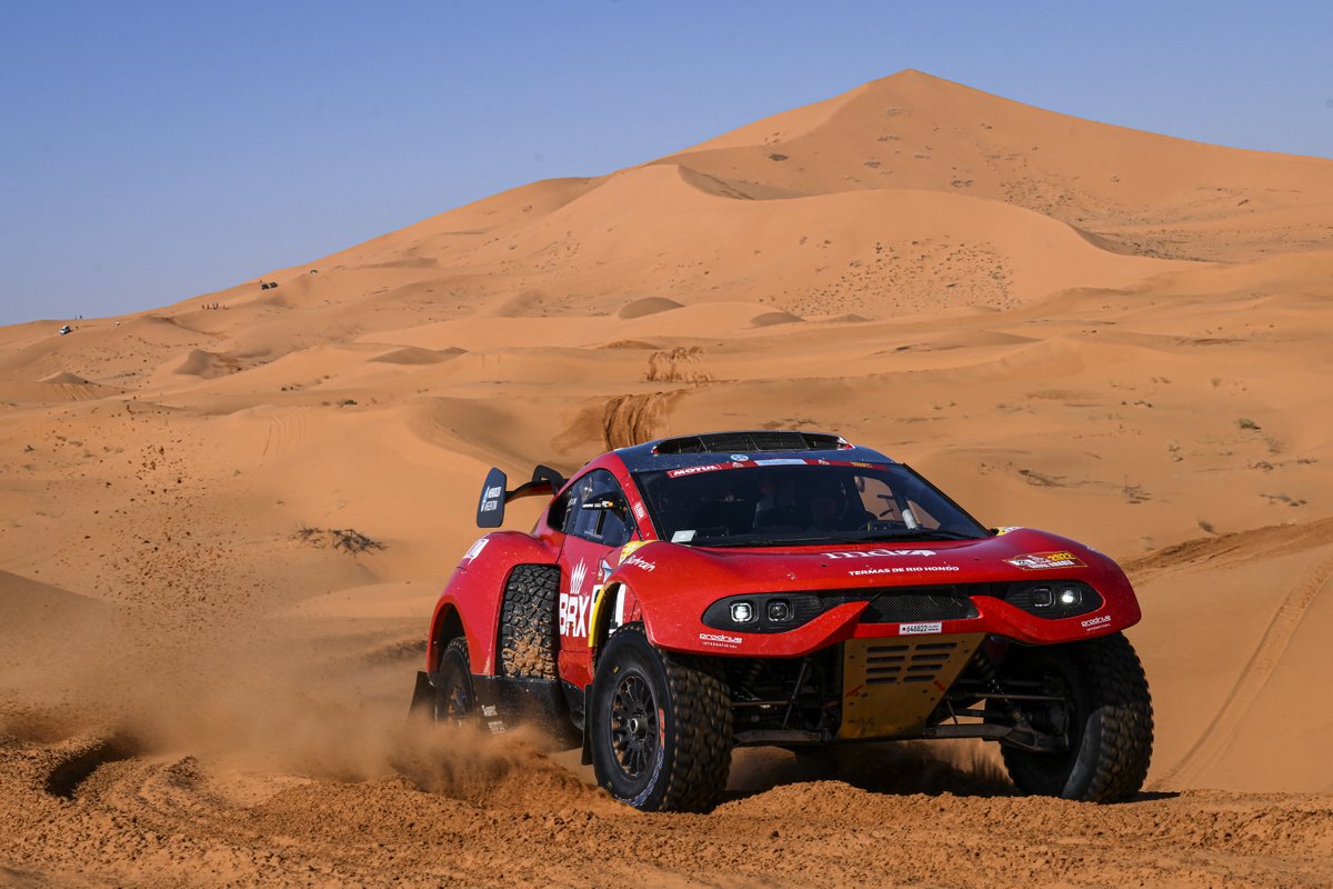 MatraxRacing's tweet photo. #Dakar2022 | #BRX´s @terranovaorly claimed #Stage6 win, his 1st triump since 2015. @audisport´s @mattiasekstroem (+1m06s) &amp; @OverdriveToyota´s @Yazeed_AlRajhi (+1m49s) completed the top 3. 
Overall🚙:
1⃣ @AlAttiyahN
2⃣ #YazeedAlRajhi +48m54s
3⃣ #SebLoeb +50m25s  
📸 BRX &amp; Audi https://t.co/lFPfpcZYu4