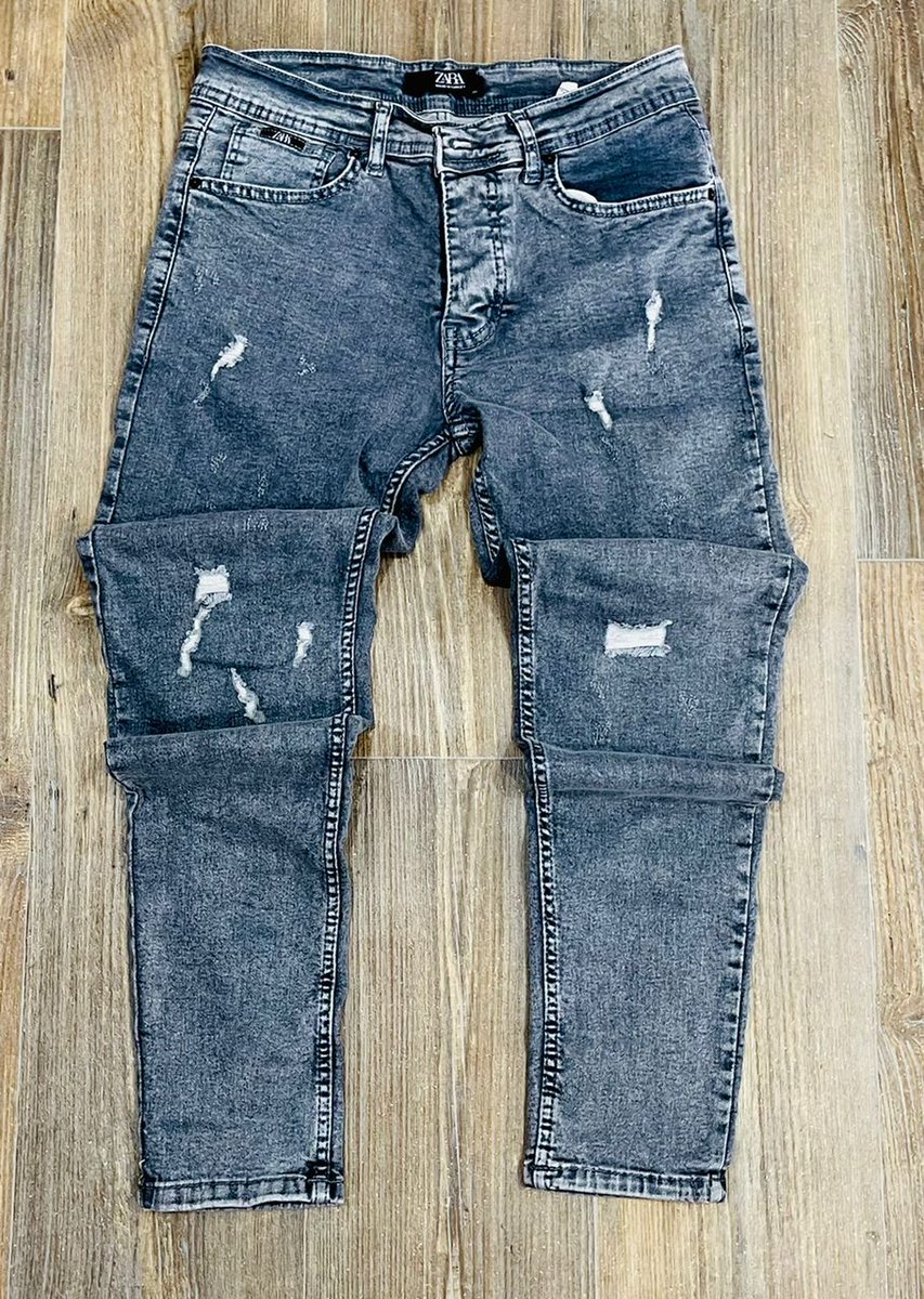 MohamedWiiz's tweet photo. @KaayMadiayela
 Jean Slim Fit  
💰:7500f 
@MamadouJohn1 @Mr_lamine_6c
@Mowiizard  @salihateBihhh @Coumbah_GS @Nabyleu  @MbkNdiaye  @salihateBihhh @Papa_2Du @atoumanee @djibril_otaku  @AbyMbaye13 @ya_Ahmedd @dimpled_miss @MamiDia5 @AngelinoPapis @Awa_mouAbabacar @AbyMbaye13 https://t.co/EvIugyq0Ey