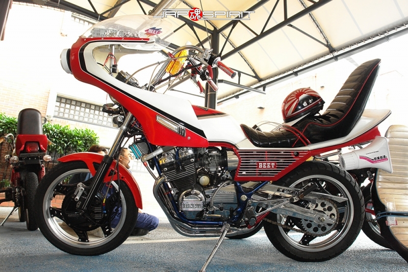 HONDA CBX400F rocket cowl white & red color sandan sheet team 紫