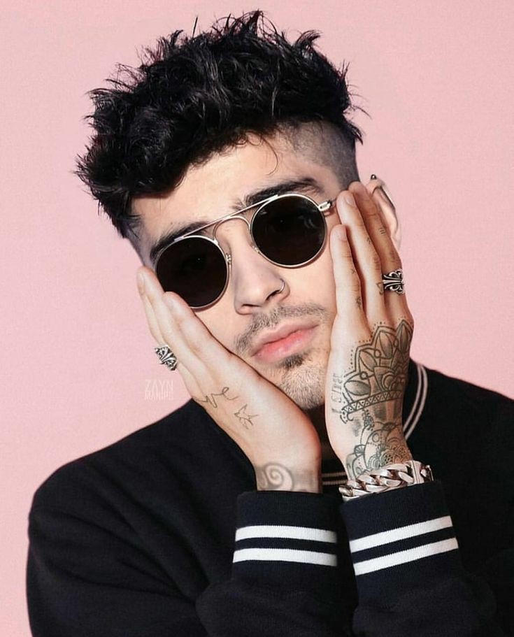 zaynpoolbot's tweet photo. iconic. https://t.co/rLbXgk5fbp