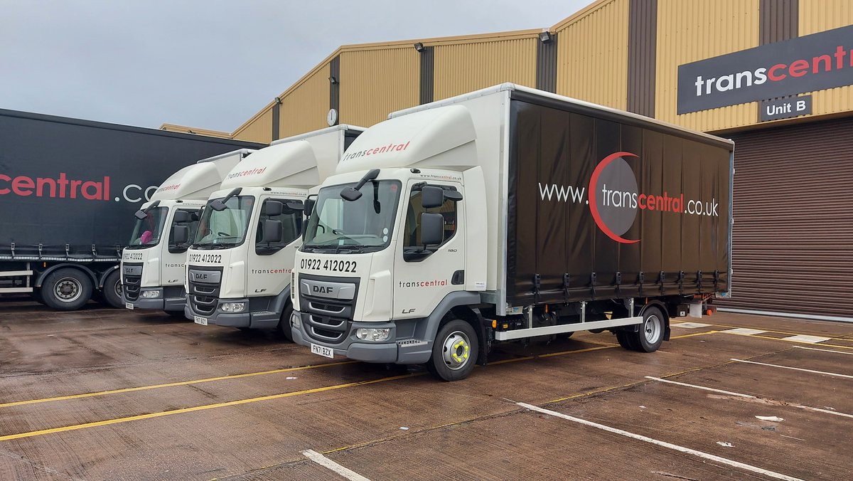 TranscentralUk's tweet image. We are delighted to announce we have extended our fleet with 3 brand new 7.5T vehicles. 
Thank you to Peter Bosi @Alltruckplc for assisting in building the trucks just how we wanted them!
We can’t wait for you to spot them!!
 
#transcentral
#ukandeurope
#alltrucks
#DAFtrucks