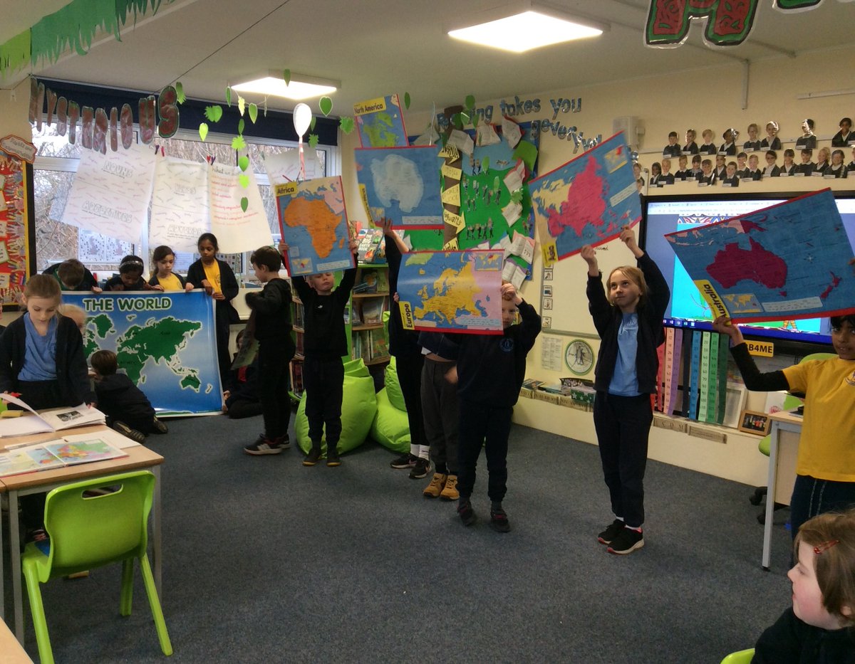 SouthwayJS's tweet photo. Yesterday, Year 4 learnt about the 7 continents of the world. They then identified the countries in North America that the Mayans lived in. #allthemaps #Guatemala #guacamole https://t.co/zLLpKgthom