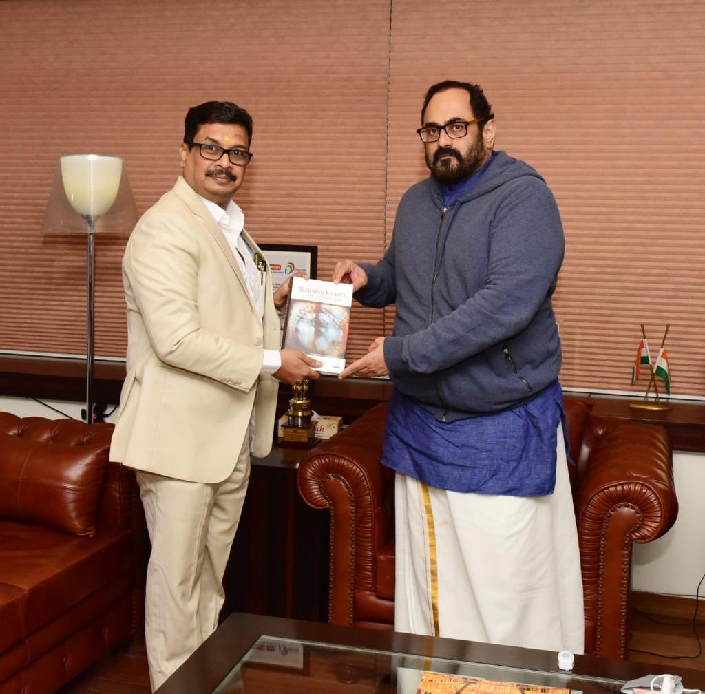 MRVChennai's tweet photo. Presenting a copy of my book #RetainingBalance to Mr Rajeev Chandrasekar -Honble Minister of IT https://t.co/0Zhbnto4ns