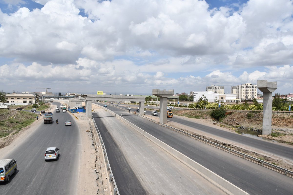 The Nairobi Expressway is rapidly taking shape. With the construction deadline fast approaching, the face of the expressway is changing every day, bringing Nairobi closer to a 21st Century city. 

facebook.com/20605424507382…

#GoKDelivers 
#Infrastructure
#Vision2030 
#Big4Agenda