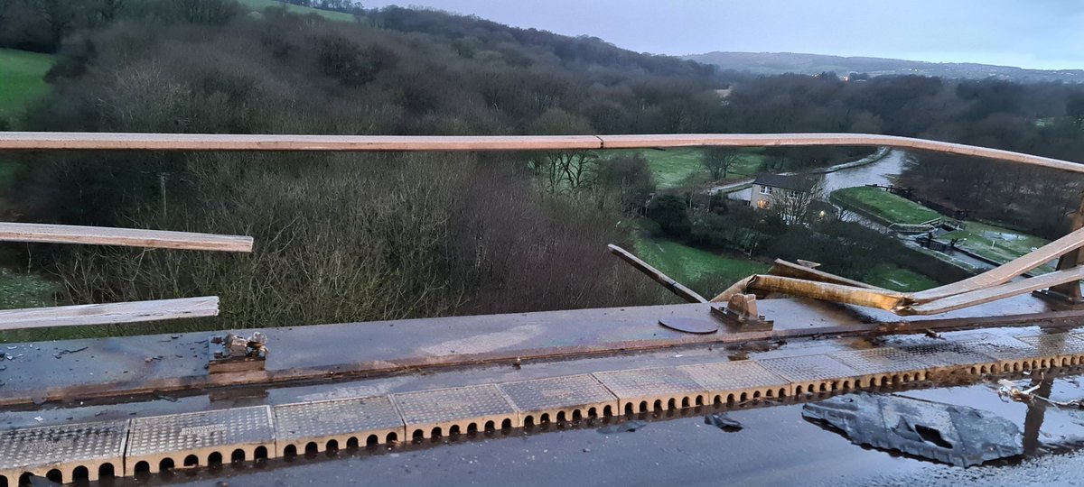 NWmwaypolice's tweet image. This was the scene on the M6 J26-J27 this morning. Driver taken to hospital with minor injuries after being extracted from the car by Fire &amp;amp; Rescue Service. The #M6 will remain closed NB at J26 (and from the M58 J6) for repairs &amp;amp; resurfacing for most of the day. 
@MerPolTraffic